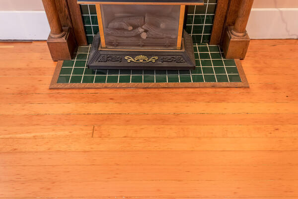 Fir hardwood floor refinishing